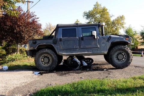 Hummeres baleset (hummer, ingyenes, )