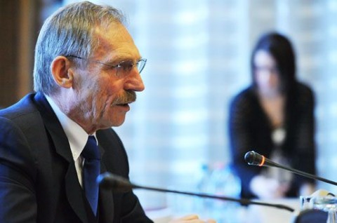 Pintér Sándor (Pintér Sándor)