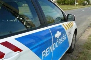 Rendorauto(3)(960x640).jpg (rendőrautó, )
