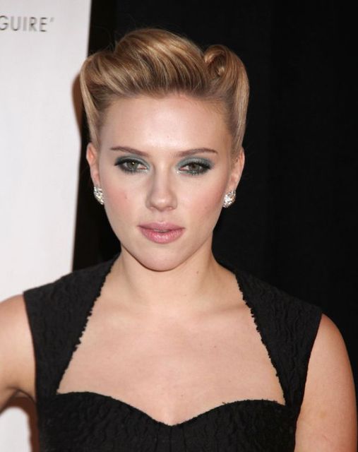 Scarlett Johansson (scarlett johansson, )