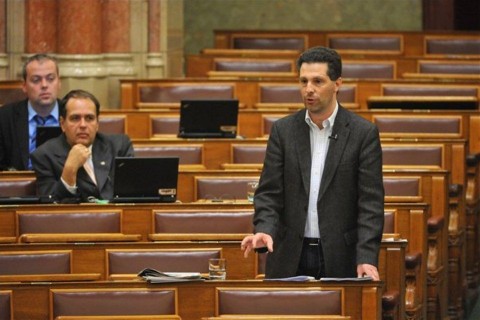 Schiffer András (ingyenes, )