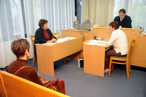 Tribuszerné (ingyenes, tribuszerné, )