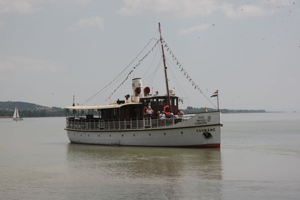balaton (balaton, )