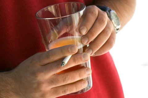 cigi-sör (cigaretta, sör)