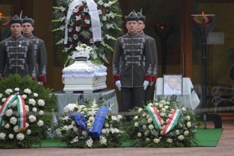 kenéz imre temetése (kenéz imre temetése)