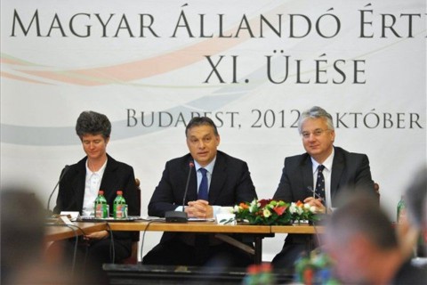 máért (ingyenes, orbán viktor, )