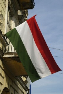 magyar zászéó (magyar zászló, nemzeti lobogó, )