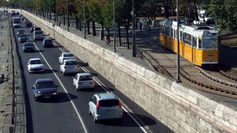 rakpart (autó, forgalom, dugó, rakpart, )