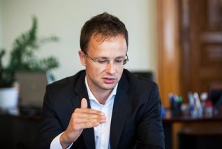 szijjártó péter (szijjártó péter)