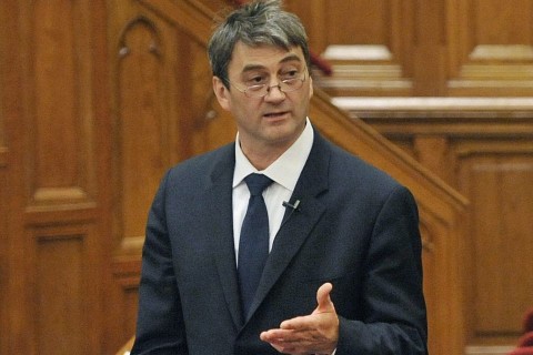 Csefalvay-Zoltan(210x140)(1).jpg (ingyenes, Cséfalvay Zoltán, Nemzetgazdasági Minisztérium államtitkára )