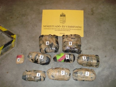 Kábítószer Röszkén (Kábítószer Röszkén)