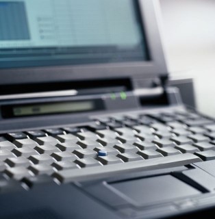 laptop (laptop, )