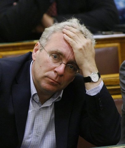 pokorni zoltán (pokorni zoltán, )