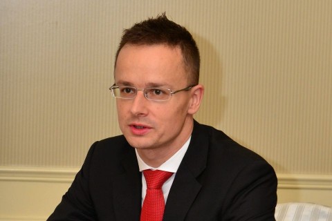 szijjártó péter (ingyenes, )