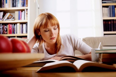 tanul (olvas, diák, )