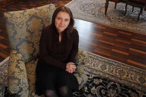 tétényi-éva (tétényi éva, )