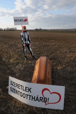 tiltakozás a szentgotthárdi égetőmű ellen  (szentgotthárd, szemétégető, égetőmű, Rábakeresztúr)