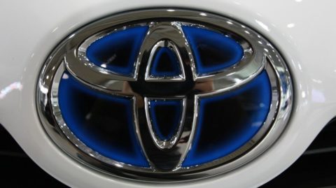 toyota logó (toyota logo)