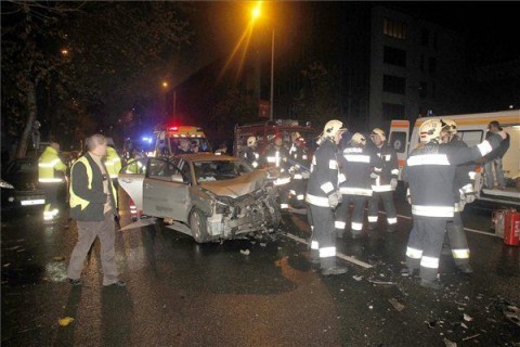 Karambol Budapesten (baleset, karambol, )