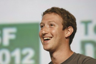 Mark Zuckerberg  (mark zuckerberg,)
