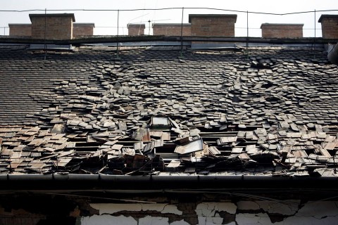 gázrobbanás (gázrobbanás, tető, cserép, )