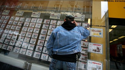 lakáspiac (cdci, lakáseladás, ingatlan, )