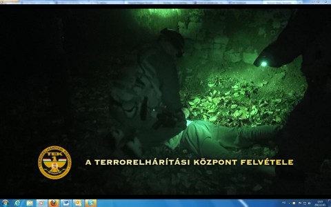 orvvadász (orvvadász, )