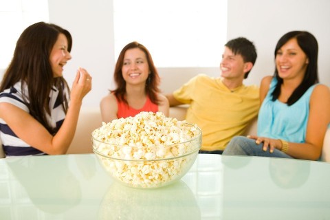 popcorn (pattogatott kukorica, )