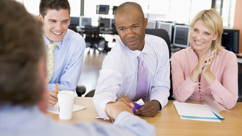 Álláskeresés (álláskeresés)