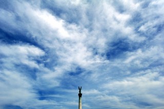 Felhők Budapesten (budapest, felhők, hősök tere, )