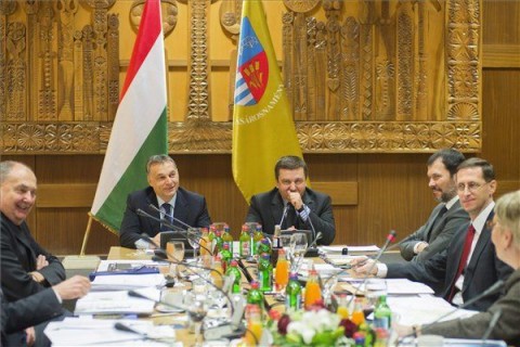 Kormányülés Vásárosnaményban (kormányülés, orbán viktor, )
