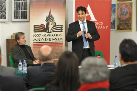 Mesterhazy-Attila-Erdelyben(210x140)(1).jpg (mesterházy attila, erdély, )