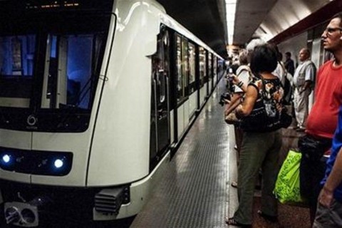 alstom-metro(1)(960x640).jpg (alstom, m2, metró, bkv, )