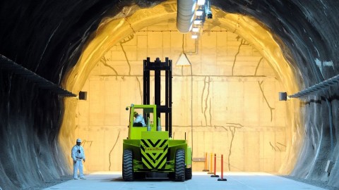 atomtemető (atomtemető, bátaapáti, radioaktív hulladék, )