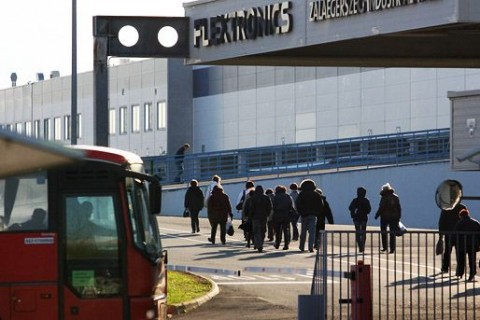 cégbezárás (cégbezárás, )