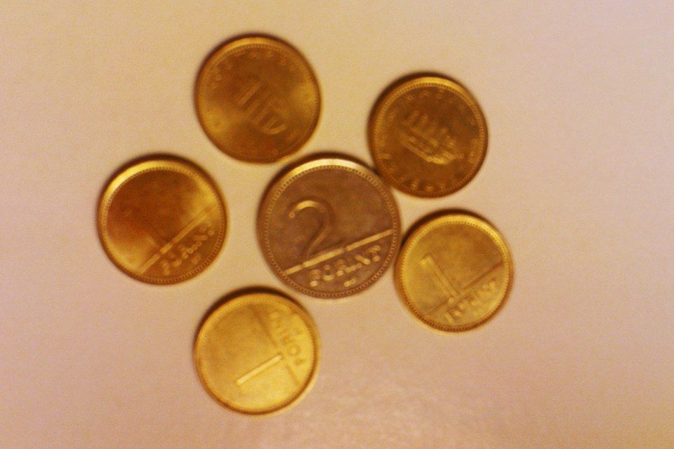 egy és kétforintos (egyforintos, kétforintos)