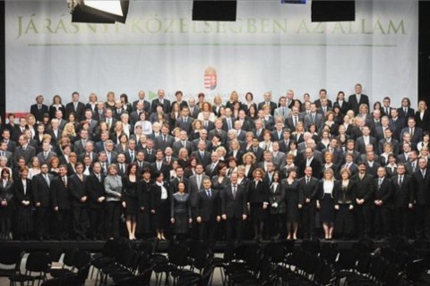 jarasi-hivatalvezetok-unnepelyes-kinevezese-(1)(960x640)(1).jpg (járási hivatalvezetők )