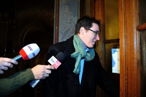 karácsony gergely (karácsony gergely, )