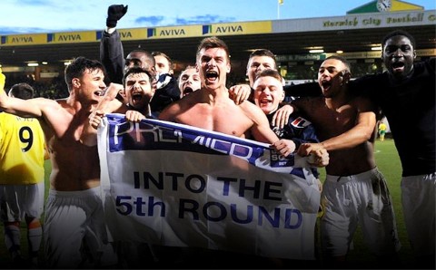 kovács jános (kovács jános, luton town, luton)