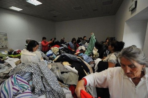 ruhaadomány (adomány, )