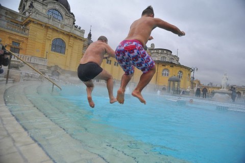 széchenyi fürdő (széchenyi fürdő, )