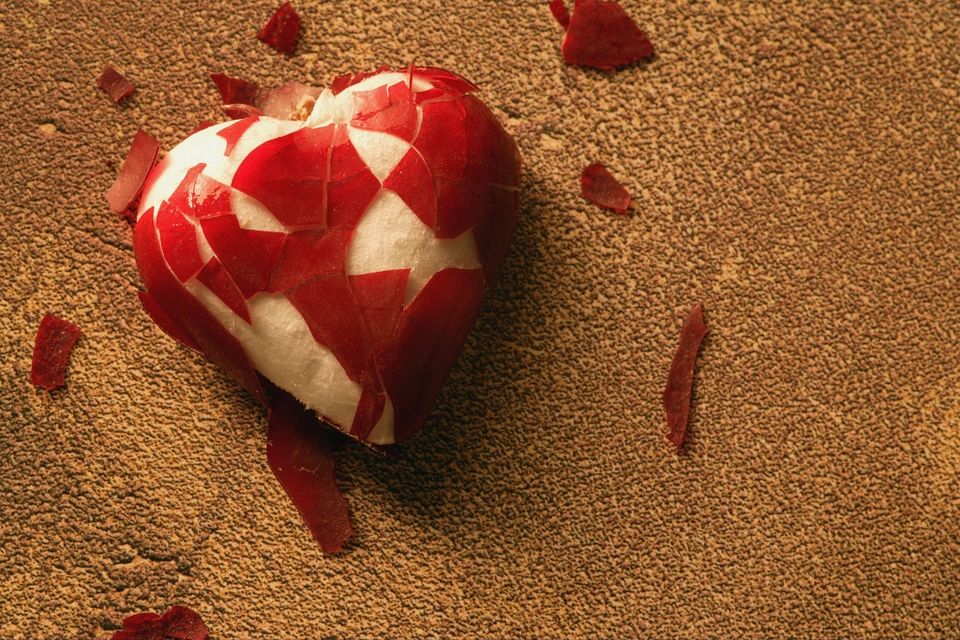 sziv(1)(960x640)(1).jpg (bánat, szív, szerelem, )