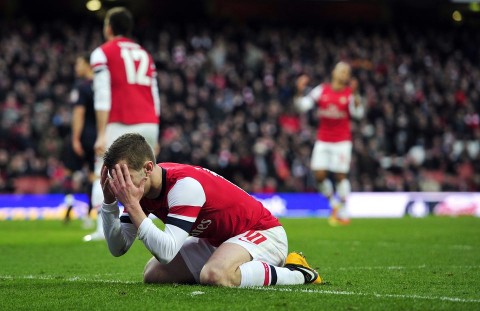 arsenal (arsenal, )