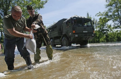 arviz(960x640)(3).jpg (árvíz, )