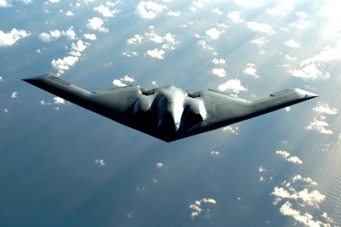 b-2 lopakodó (b2-es bombázó, )