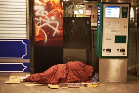 hajlektalan-aluljaroban(960x640)(2).jpg (hajléktalan aluljáróban)