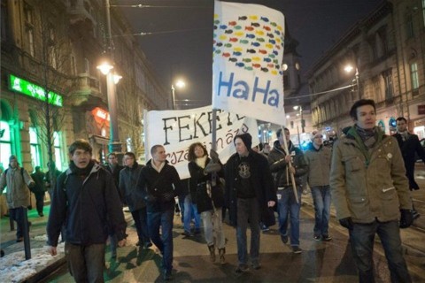 hallgatói hálózat haha demonstráció (haha, tüntetés, diáktüntetés, )