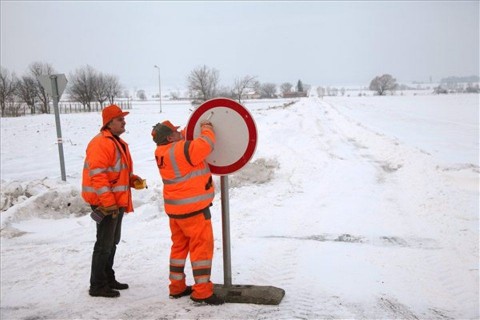 havazás behajtani tilos (havazás útlezárás)