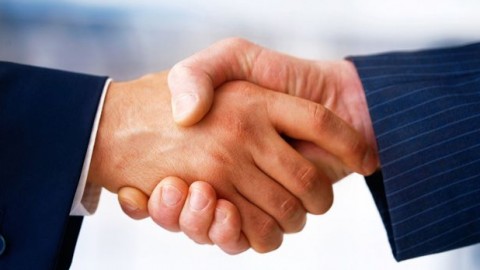 kézfogás (kézfogás, )