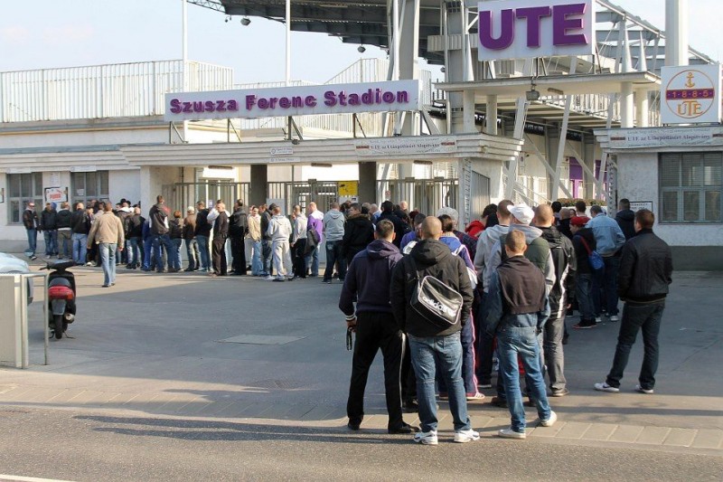 újpest (újpest, szurkolók, szusza ferenc stadion, )